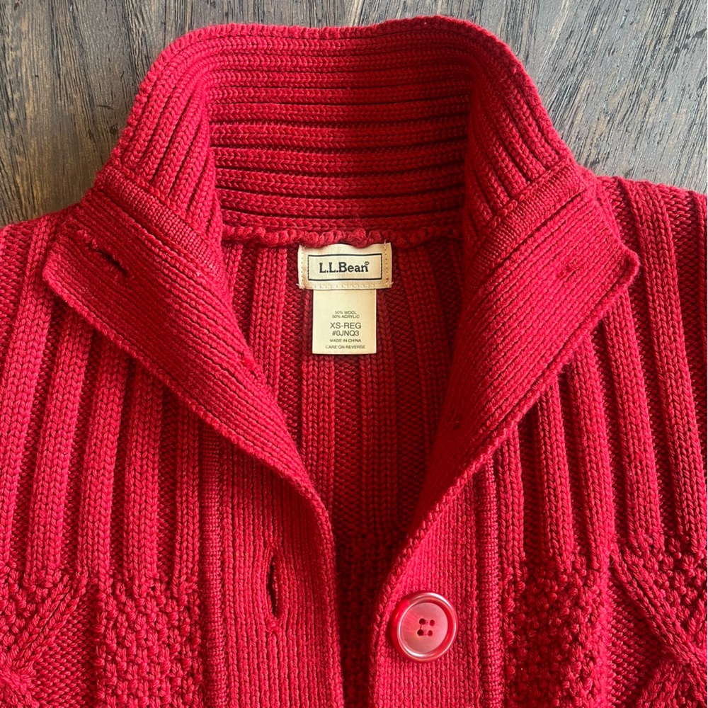 L.L. Bean Cable Knit Wool Blend Cardigan Sweater – Red – Women’s XS - Picture 3 of 8